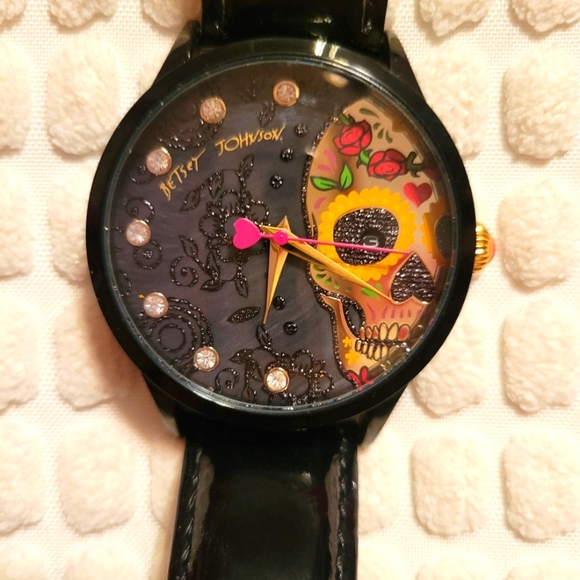 Betsey Johnson Accessories - NWT Betsey Johnson Skeleton Watch
